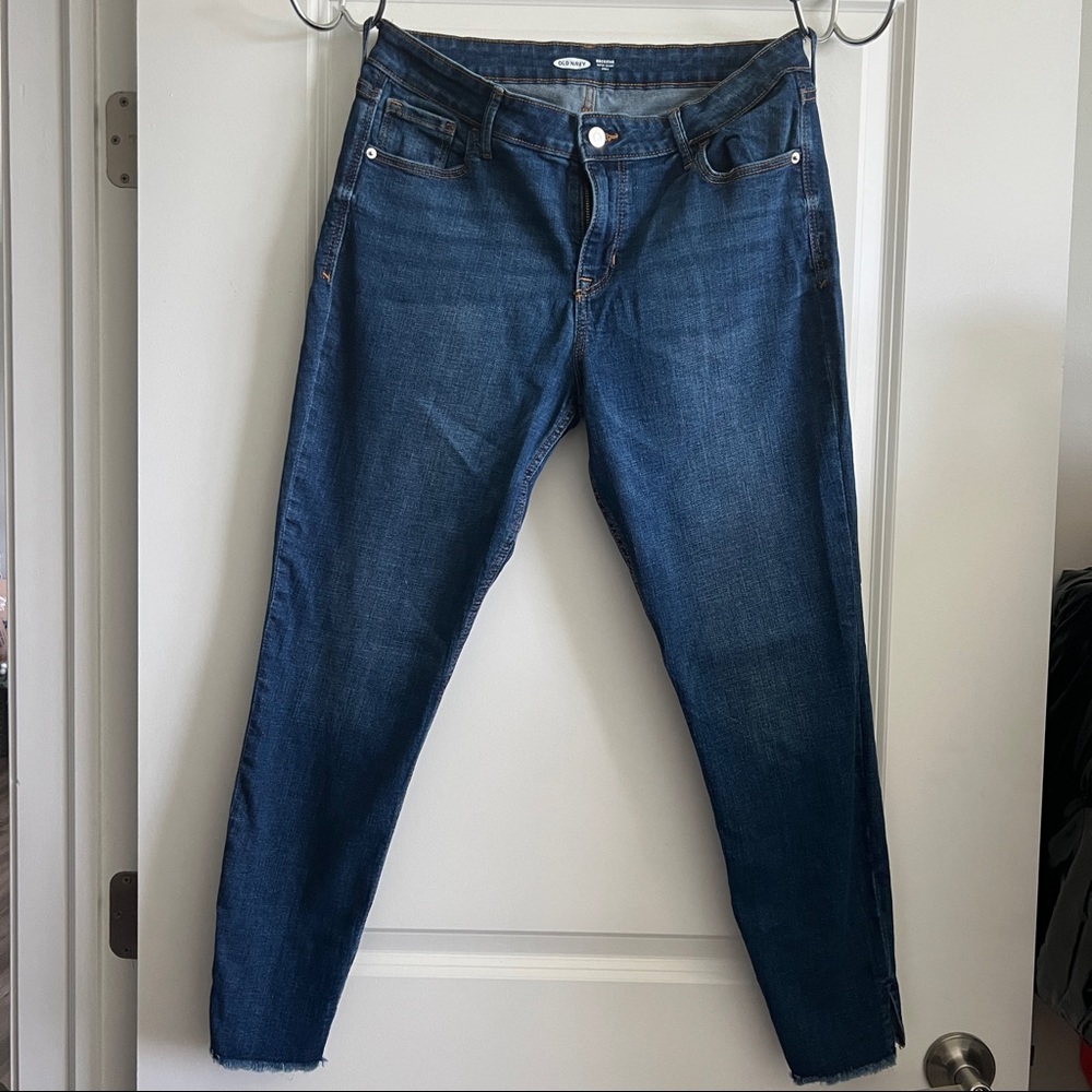 Old Navy Rockstar Mid-Rise Super Skinny Ankle Jeans